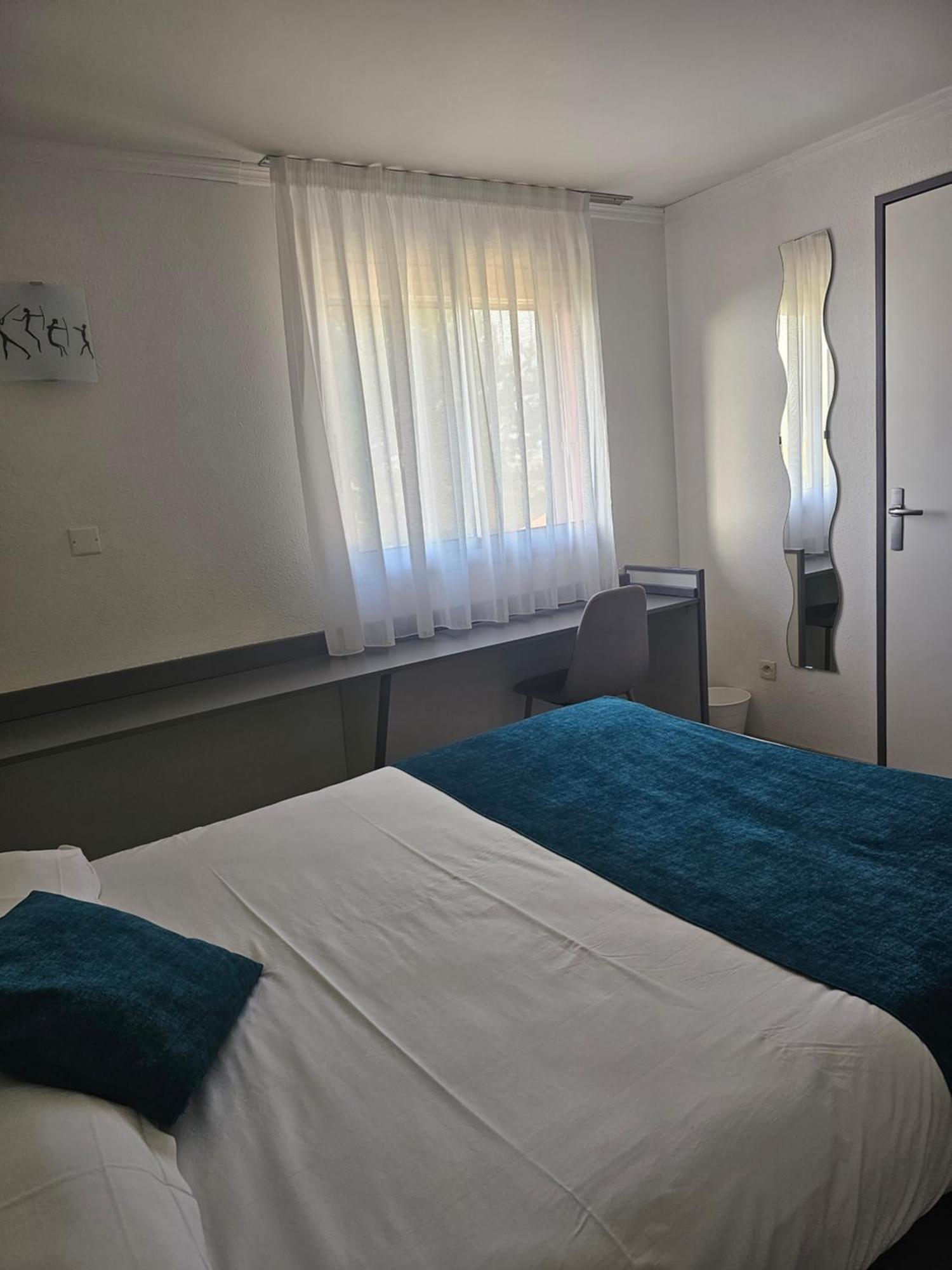 Hotel Restaurant Du Lac Graulhet Екстер'єр фото